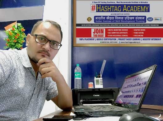 About our Trainer hemant negi hashtag academy